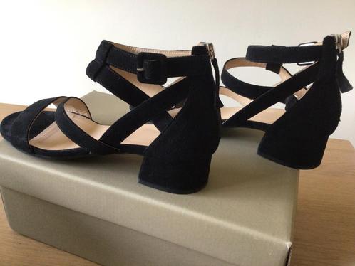 Gosh open schoenen maat 39 zwart met ritsje zgan verstelbaar, Kleding | Dames, Schoenen, Zo goed als nieuw, Schoenen met lage hakken