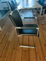Eettafel met rvs frame en 6 zwartleren stoelen met rvs frame, Rechthoekig, Zo goed als nieuw, Ophalen, Kersenhout