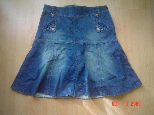 Spijkerrokje, Kleding | Dames, Rokken, Zo goed als nieuw, Maat 42/44 (L), Blauw, Knielengte, Verzenden