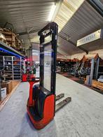LINDE L10 stapelaar hefh. 4.2 m.cap.1000 kg., Ophalen