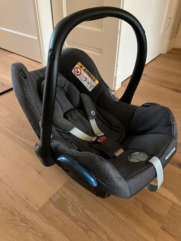 Maxicosi cabriofix beschikbaar voor biedingen