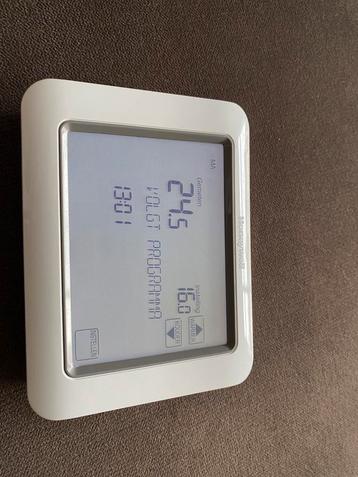 Honeywell klokthermostaat beschikbaar voor biedingen