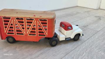 Vintage Speelgoed Auto - Vrachtwagen met Aanhanger beschikbaar voor biedingen