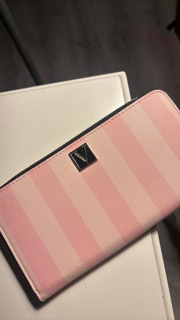 Victoria Secret Portemonnee Italië, Ophalen of Verzenden, Nieuw, Roze, Overige merken