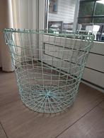 O14 Mintgroene ijzeren mand Clayre & Eef, Huis en Inrichting, Overige materialen, Mand, Rond, Ophalen of Verzenden