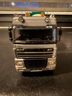 Tekno trekker Daf XF Jongeneel met brandstof tankoplegger, Hobby en Vrije tijd, Ophalen of Verzenden, Zo goed als nieuw, Tekno