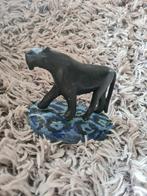 Zwarte Panters Beeldjes hout, Ophalen