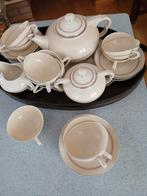 Oud porseleinen servies, Antiek en Kunst, Antiek | Servies compleet, Ophalen of Verzenden