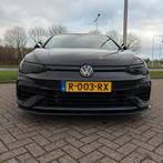 Golf 8 R 450 PK | Akra. | Pano. | Harman. | Leder | Maxton, Zwart, 4 cilinders, 1984 cc, 320 pk