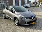 Renault Clio 0.9 TCe ECO Night&Day 90PK! NL AUTO NAP! Navi l, Voorwielaandrijving, Stof, Zwart, 540 kg