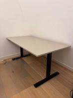 IKEA TROTTEN Bureau zit/sta, beige/antraciet, 160x80 cm, Ophalen, Zo goed als nieuw