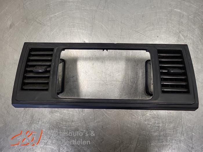 Luchtrooster Dashboard van een Volkswagen Transporter, Auto-onderdelen, Dashboard en Schakelaars, Volkswagen, Gebruikt, 3 maanden garantie