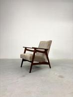 Vintage Nieuw Gestoffeerde Fauteuil in Deens Design, Huis en Inrichting, Fauteuils, Ophalen, Hout, Minder dan 75 cm, Zo goed als nieuw