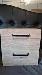 2 nachtkastjes, Huis en Inrichting, Slaapkamer | Nachtkastjes, Ophalen, Zo goed als nieuw, Minder dan 45 cm, Minder dan 55 cm