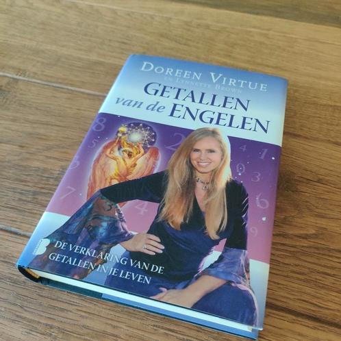 Doreen Virtue - Getallen van de engelen. Hardcover, Boeken, Esoterie en Spiritualiteit, Zo goed als nieuw, Ophalen of Verzenden