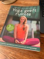 Yoga geeft ruimte Skadi van Paasschen, Boeken, Instructieboek, Skadi van Paasschen, Ophalen of Verzenden, Meditatie of Yoga