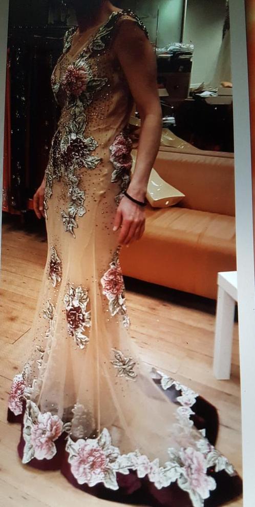 Aparte Trouwjurken: bloemen-motieven, Kleding | Dames, Trouwkleding en Trouwaccessoires, Nieuw, Trouwjurk, Blauw, Ophalen of Verzenden