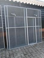 Dubbel gaas panelen met loopdeur, Ophalen, Zo goed als nieuw, Aluminium, Volière