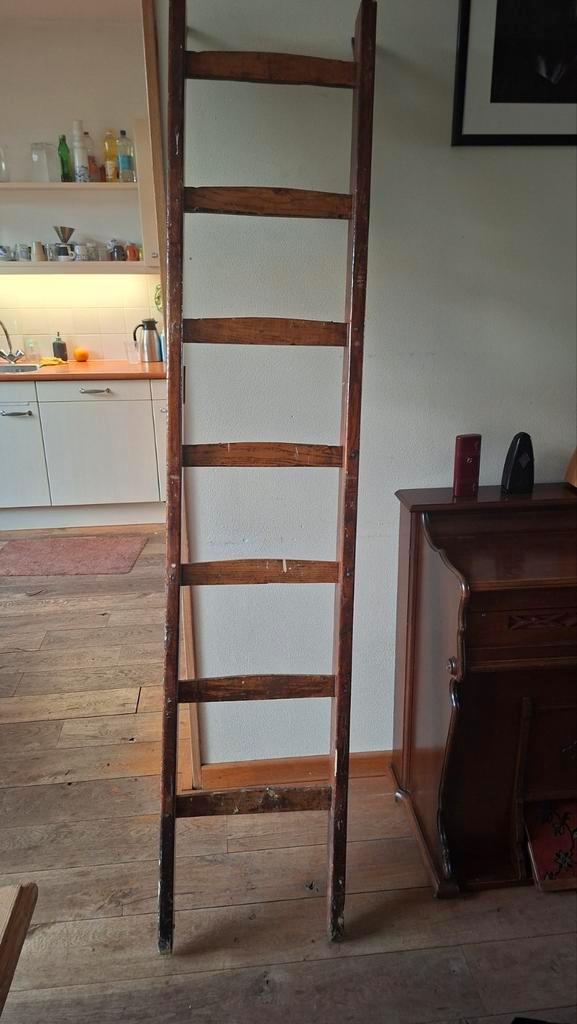 Oude Dakladder - Brocante & Decoratief, Doe-het-zelf en Verbouw, Ladders en Trappen, Gebruikt, Minder dan 2 meter, Ophalen of Verzenden