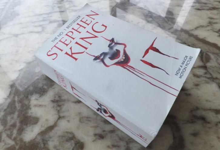 Stephen King   Roman "It", Engels, Boeken, Romans, Zo goed als nieuw, Europa overig, Ophalen of Verzenden
