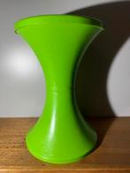 Vintage licht groen frans kunststof krukje Tam Tam.385, Huis en Inrichting, Krukjes, Ophalen, Gebruikt, Kunststof