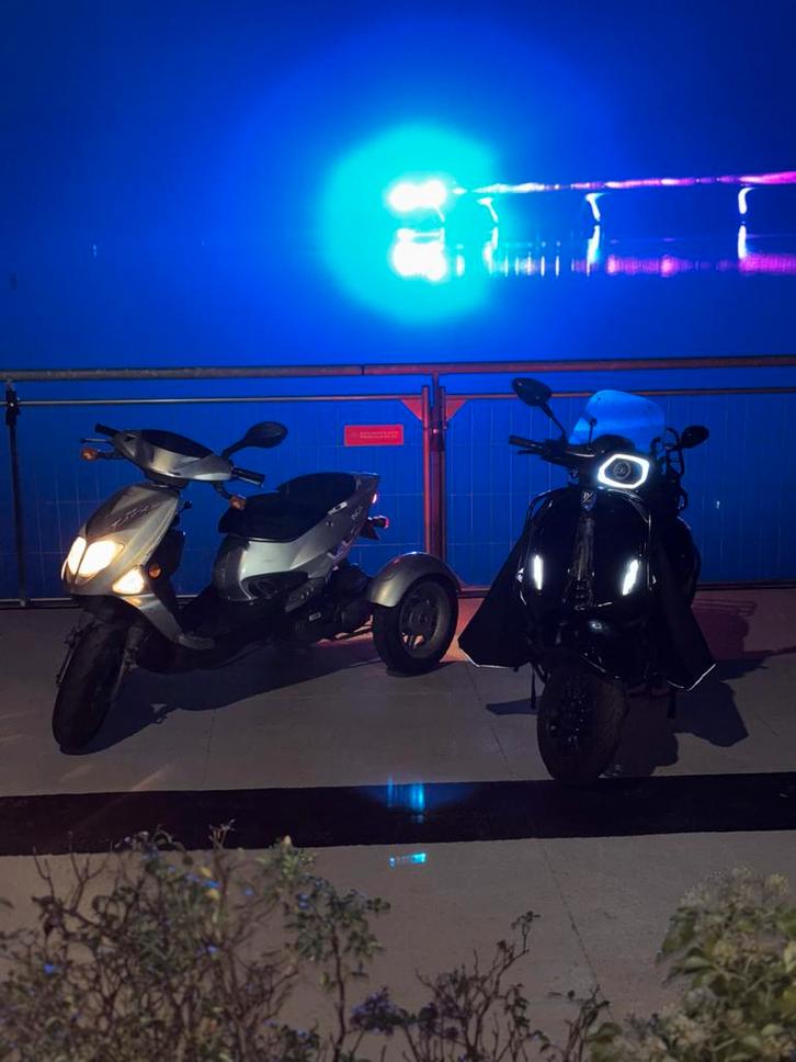 PGO T-Rex 50 Inca Driewieler - Rijbewijs Vrij, Fietsen en Brommers, Snorfietsen en Snorscooters, Gebruikt, Benzine, Ophalen