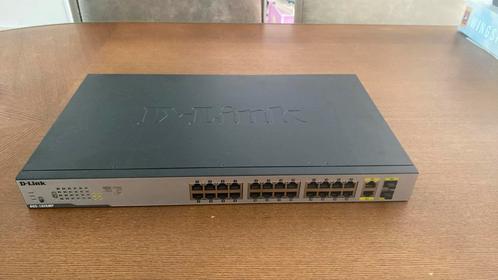 D-Link DGS-1026MP - 26 Port Gigabit Max PoE Switch, Computers en Software, Netwerk switches, Zo goed als nieuw, Ophalen of Verzenden