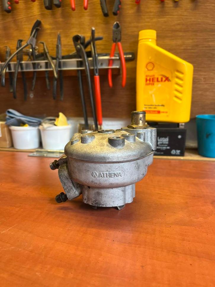 Cilinder Aerox, Fietsen en Brommers, Brommeronderdelen | Algemeen, Zo goed als nieuw, Cilinder, Ophalen of Verzenden