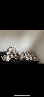 Royal Albert Chatelaine, Antiek en Kunst, Antiek | Servies compleet, Ophalen of Verzenden