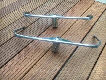 Dax Rush spatbordhouders / cycle wing mounts (L+R) beschikbaar voor biedingen