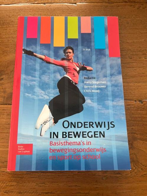 Onderwijs in bewegen- Zeer nette staat, Boeken, Wetenschap, Zo goed als nieuw, Ophalen of Verzenden