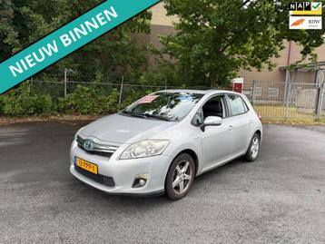 Toyota Auris 1.8 Full Hybrid Executive LEUKE AUTO RIJDT EN S beschikbaar voor biedingen