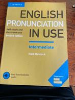 English Pronunciation in Use - Intermediate, Boeken, Ophalen of Verzenden, Zo goed als nieuw, Non-fictie