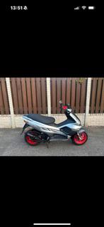Gilera runner 50cc, Fietsen en Brommers, Scooters | Piaggio, Maximaal 45 km/u, Zip, Nieuw, Ophalen of Verzenden