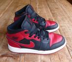 Nike Air Jordan sneakers zwart/rood maat 35,5, Gebruikt, Sportschoenen, Ophalen of Verzenden, Nike air jordan
