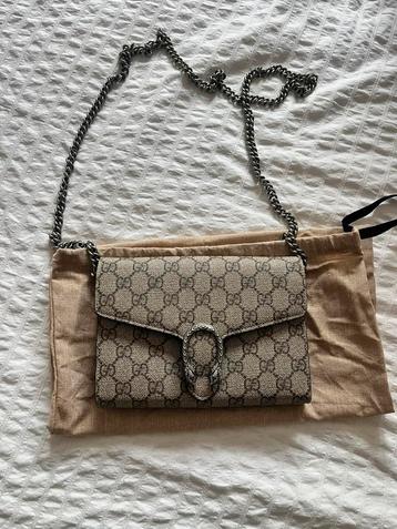 Gucci DIONYSUS WALLET ON CHAIN beschikbaar voor biedingen