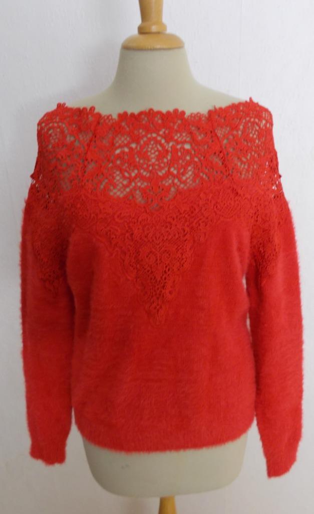 Zachte/warme rode trui met kantlook bovenkant! L, Kleding | Dames, Truien en Vesten, Zo goed als nieuw, Maat 42/44 (L), Rood, Verzenden