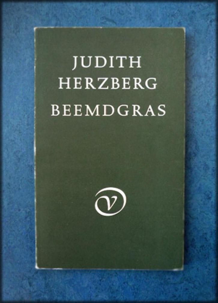 JUDITH HERZBERG - Beemdgras, Boeken, Gedichten en Poëzie, Zo goed als nieuw, Verzenden
