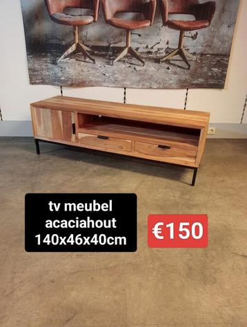 Nieuw tv meubel acaciahout 140x46x40cm €150 beschikbaar voor biedingen
