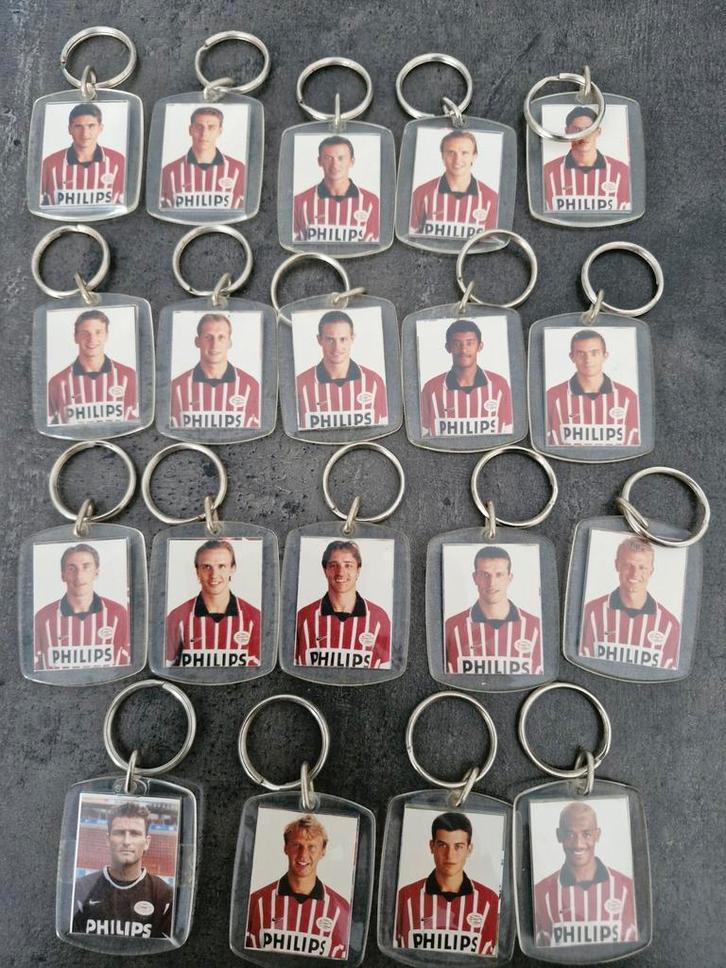 PSV Sleutelhangers Verzameling uit 1994 - 1995, Verzamelen, Speldjes, Pins en Buttons, Gebruikt, Speldje of Pin, Sport, Ophalen of Verzenden