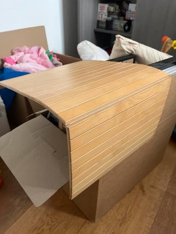 Houten Bank Plank beschikbaar voor biedingen
