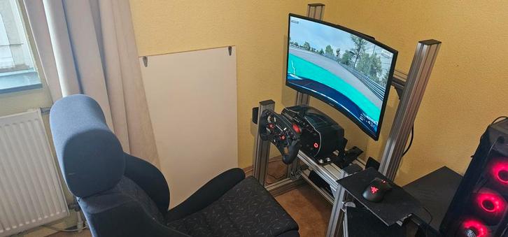 Fanatec simrace-set, Spelcomputers en Games, Spelcomputers | Overige, Zo goed als nieuw, Ophalen