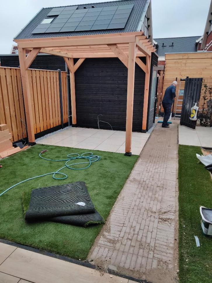 Hovenier/Straatmaker, Diensten en Vakmensen, Tuinmannen en Stratenmakers, Bestrating, Hekwerk of Schuttingen, Tuin- of Vijveraanleg