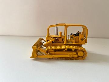 International TD15 dozer van First Gear beschikbaar voor biedingen