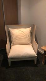 Houten beige fauteuil met dikke kussens, Huis en Inrichting, Fauteuils, Ophalen of Verzenden, Zo goed als nieuw, Minder dan 75 cm