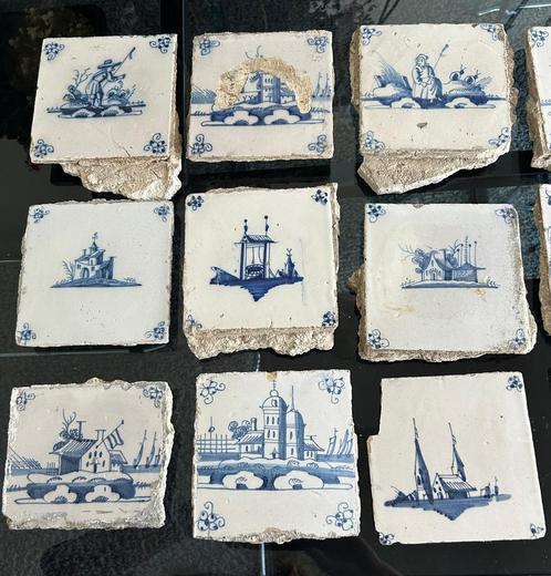 16 Delfts Blauwe Wandtegels (ca. 18e–19e eeuw), Antiek en Kunst, Antiek | Wandborden en Tegels, Ophalen of Verzenden
