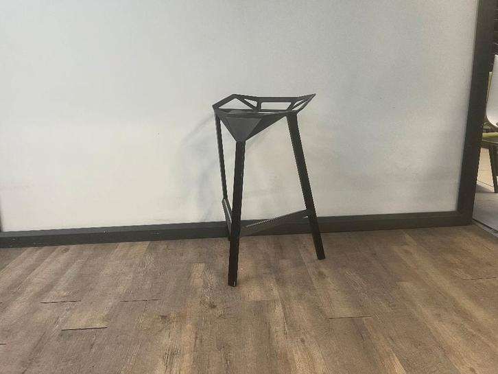 Barkruk Magis stool one, Huis en Inrichting, Barkrukken, 60 tot 90 cm, 1 kruk, Ophalen of Verzenden