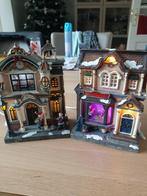 2x hele mooi kersthuisjes kerstdorp miniatuur, Ophalen of Verzenden, Zo goed als nieuw