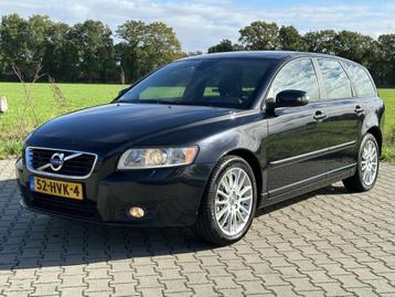 Volvo V50 2.5 T5 ED. 230PK 2009 D-RIEM, BANDEN EN REMMEN NIE beschikbaar voor biedingen