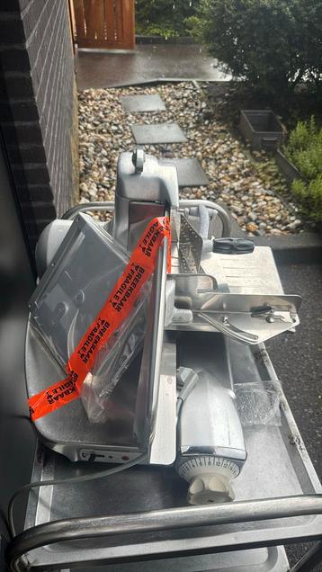 Berkel Snijmachine beschikbaar voor biedingen
